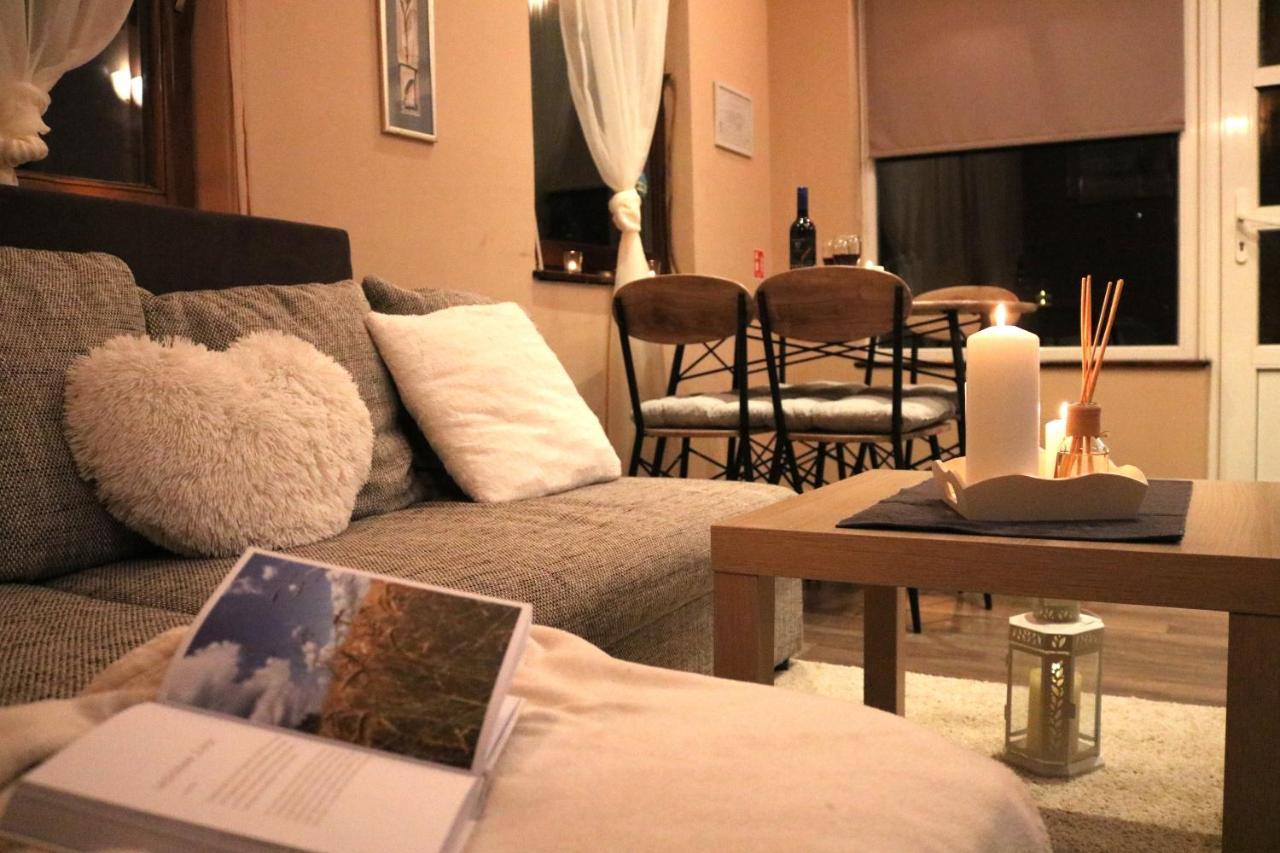 Guest House Studio Apartman Marina - With Jacuzzi, Free Parking, Pet Friendly Karlovac Exteriör bild