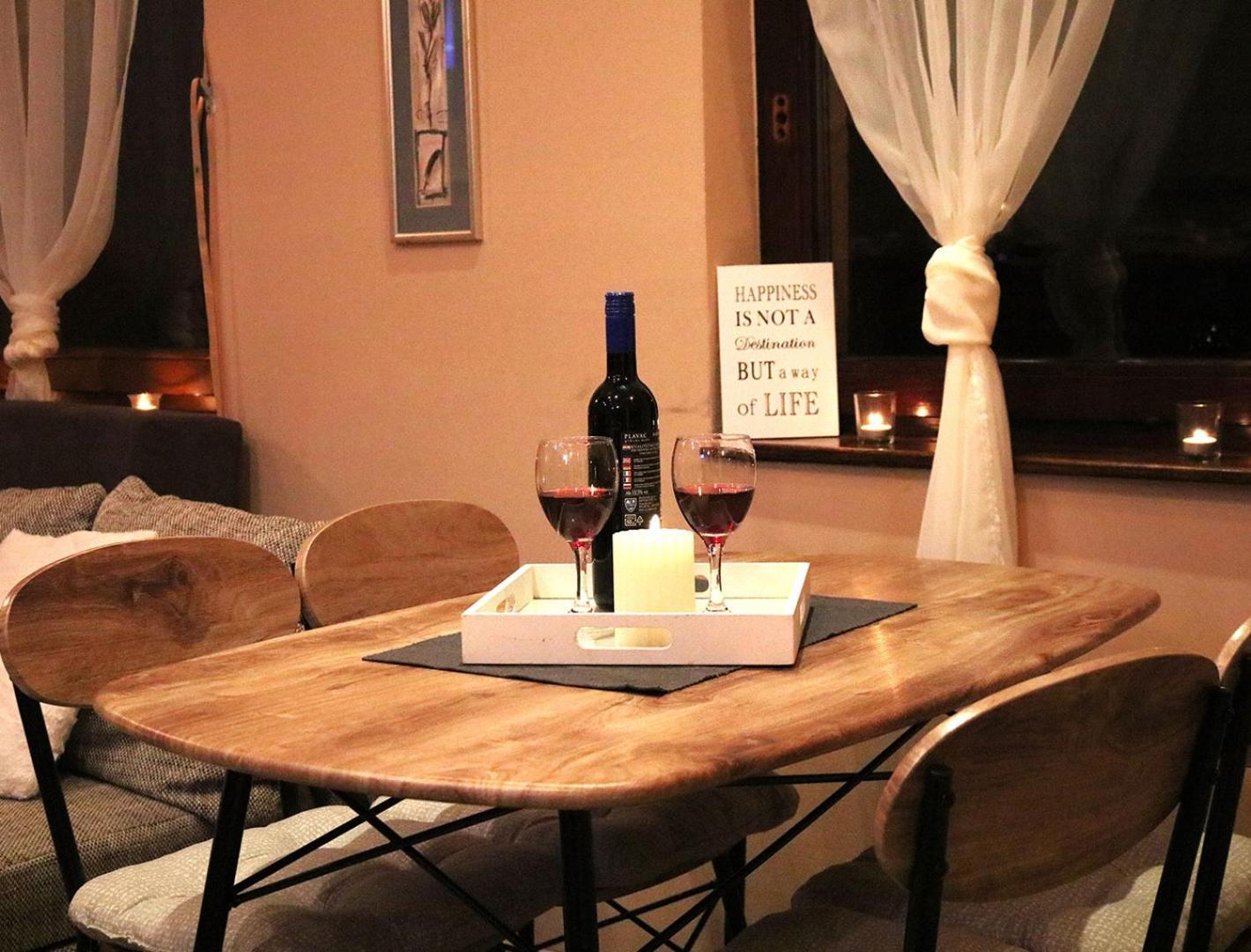 Guest House Studio Apartman Marina - With Jacuzzi, Free Parking, Pet Friendly Karlovac Exteriör bild
